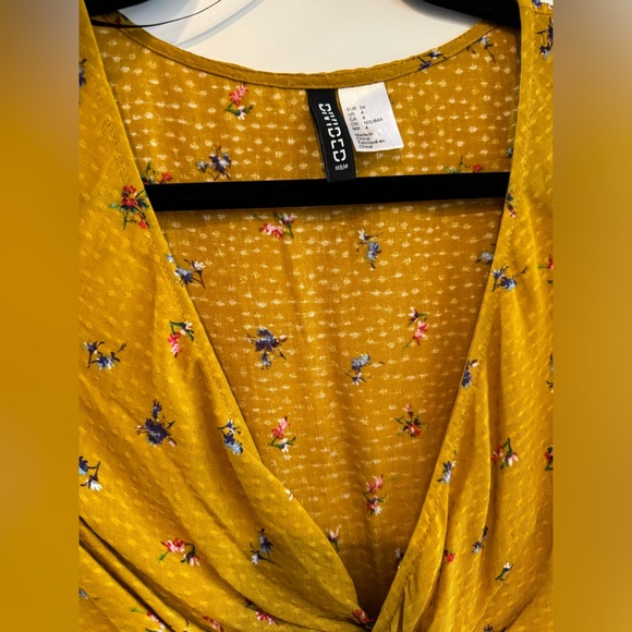 Yellow Long Sleeve Crop - Picture 3 of 3